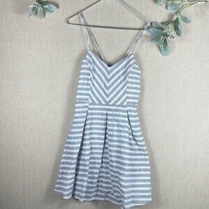 She and Sky > Gray Striped Dress Small